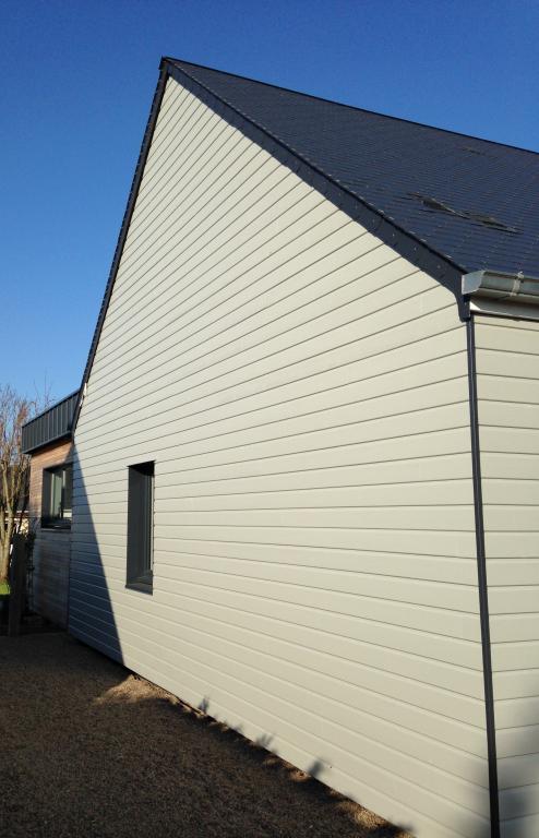 Bardage : Sivalbp Color Galet - Eveils : t�le Aluminium pli�e Gris anthracite